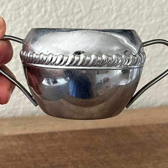 Vintage Irvinware Chrome Plated Double Handled Sugar Cup - Picture 6 of 10